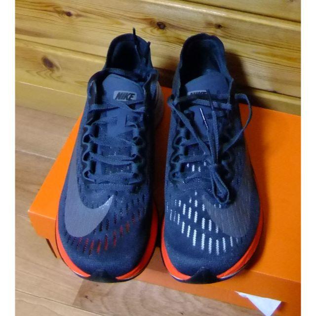 NIKE(ナイキ)の25.0　ナイキ 7.0(US) ズーム ヴェイパーフライ 4% メンズの靴/シューズ(スニーカー)の商品写真