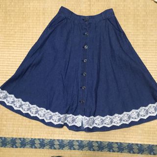 アクシーズファム(axes femme)のaxes femme♡デニムスカート（試着のみ）(ひざ丈スカート)