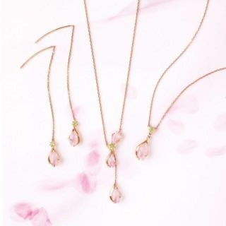 スタージュエリー(STAR JEWELRY)のSTAR JEWELRY Sakura collection 2018(イヤリング)