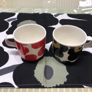 マリメッコ(marimekko)のNO.９様専用☆  マリメッコ  マグカップ2点セット(グラス/カップ)