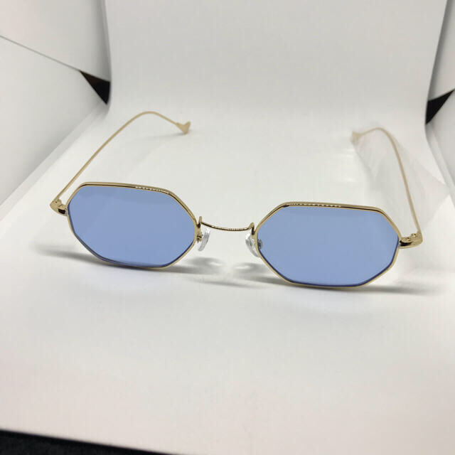 新品 未使用 八角形 サングラス 眼鏡 青 金 メンズ レディースの通販 By King S Shop ラクマ