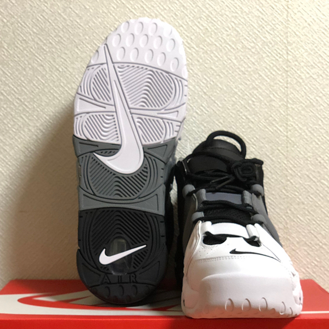 NIKE(ナイキ)のGW期間価格 NIKE AIR MORE UPTEMPO '96　27cm メンズの靴/シューズ(スニーカー)の商品写真