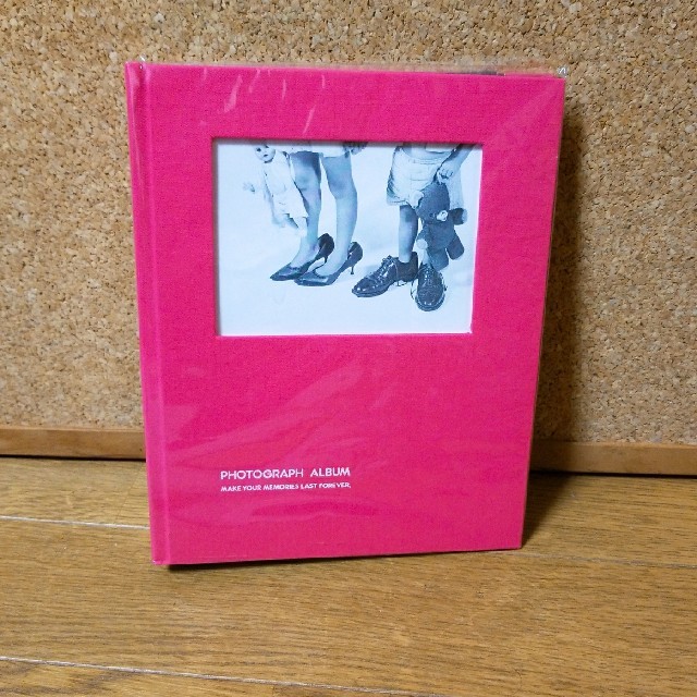 フォトアルバム ピンク  キッズ/ベビー/マタニティのメモリアル/セレモニー用品(アルバム)の商品写真