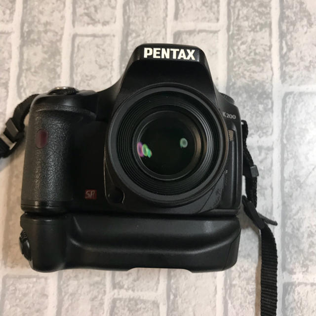 PENTAX K200D 単焦点50mmレンズ（F1.8） バッテリーグリップ付