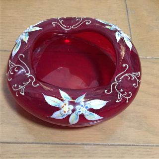 ガラス 灰皿 グラス 手作り 工芸品 手描き ワインレッド レッド 赤(灰皿)