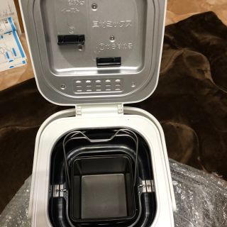 TIGER - タイガー IHホームベーカリー 「やきたて」 1斤 KBX-A100-W の