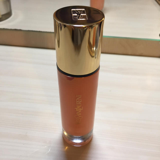 Yves Saint Laurent Beaute(イヴサンローランボーテ)のラディアントタッチ ブラープライマー コスメ/美容のベースメイク/化粧品(化粧下地)の商品写真