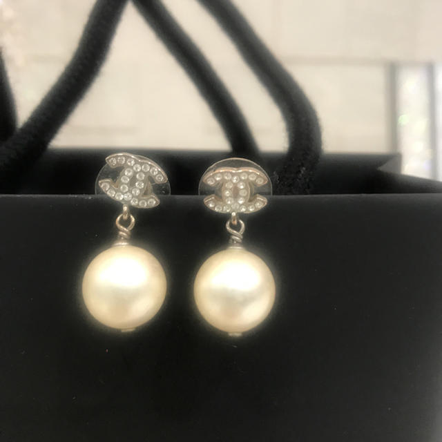 初売りセール
 Ｓ様専用♥️CHANELのパールピアス ピアス アクセサリー 1