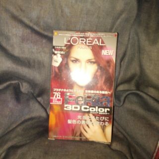 ロレアルパリ(L'Oreal Paris)のロレアルパリのヘアカラー赤です。未使用未開封品です。送料無料です。(カラーリング剤)