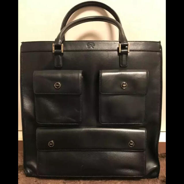 アニヤハインドマーチ 黒 バッグ 牛革 中古 国内外の人気! 9945円 www