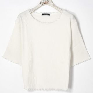 ダブルクローゼット(w closet)のボートネックメロープルオーバー【美品】(カットソー(長袖/七分))