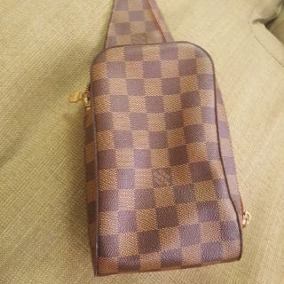 ルイヴィトン(LOUIS VUITTON)のネイ様専用 ルイヴィトン ジェロニモス(ボディバッグ/ウエストポーチ)