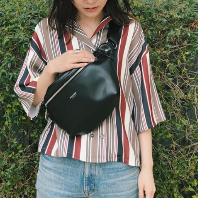 レザー版♡MOUSSY waist&shoulder BAG♡ボディバッグsly