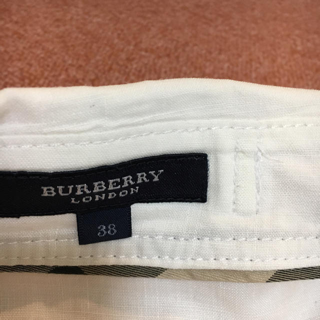 BURBERRY(バーバリー)の美品   バーバリーロンドン   ジャケット   レディースのトップス(シャツ/ブラウス(長袖/七分))の商品写真