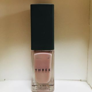 スリー(THREE)のTHREE ネイルポリッシュ(マニキュア)