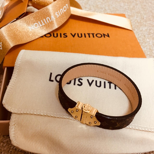 LOUIS VUITTON(ルイヴィトン)のルイヴィトン ブラスレスピリット 新品 レディースのアクセサリー(ブレスレット/バングル)の商品写真