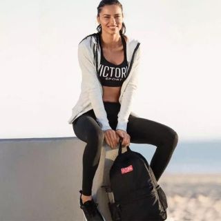 ヴィクトリアズシークレット(Victoria's Secret)のVictoria’s Secret「新品」リュック(リュック/バックパック)