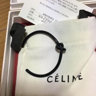 セリーヌ(celine)の●CELINEセリーヌ15aw黒knotバングル極細タイプ●(ブレスレット/バングル)