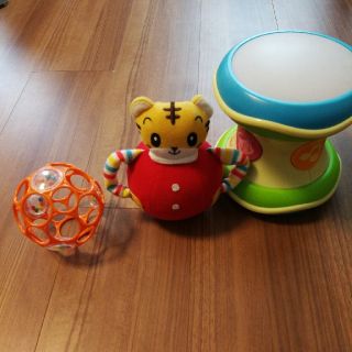 コンビ(combi)の子供が夢中になるオモチャセット(知育玩具)