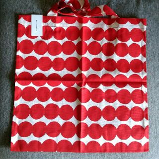 マリメッコ(marimekko)のマリメッコ　ファブリックバッグ　ラシィマット　レッド(トートバッグ)