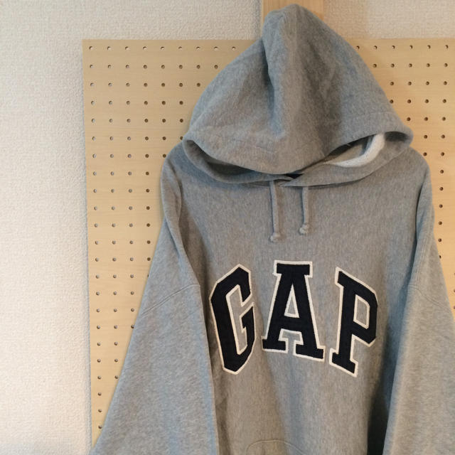 GAP(ギャップ)の古着 オールド GAP ロゴパーカー グレー M  メンズのトップス(パーカー)の商品写真