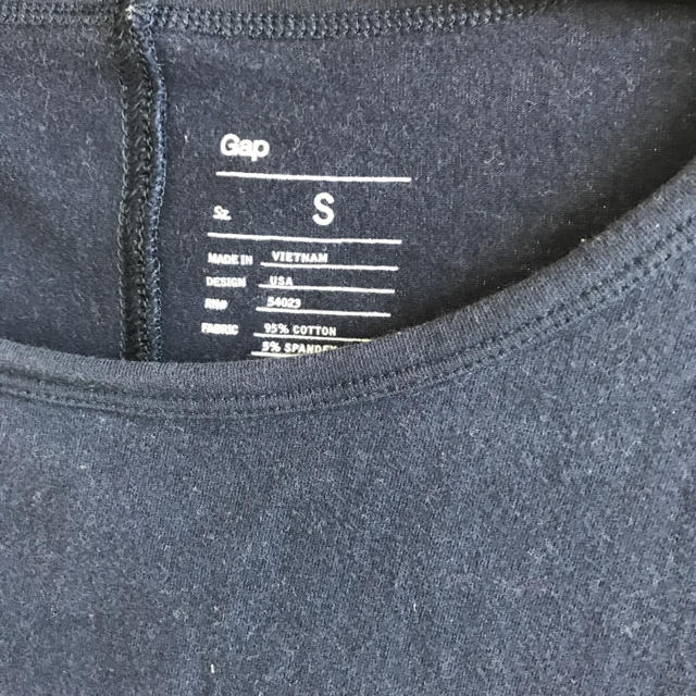 GAP(ギャップ)のギャップ GAP♡ネイビーボーダーカットソー レディースのトップス(カットソー(長袖/七分))の商品写真