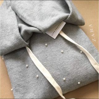 ザラ(ZARA)のラス1 完売品 ザラ パール フード付き シャツ パーカー ニット サンダル(トレーナー/スウェット)