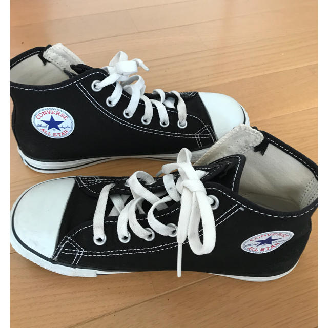 CONVERSE(コンバース)のコンバースハイカットシューズ22センチ キッズ/ベビー/マタニティのキッズ靴/シューズ(15cm~)(スニーカー)の商品写真