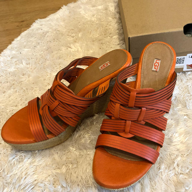 半額以下新品未使用♡国内正規品 UGG  メリンダ♡サイズ8