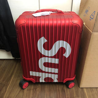リモワ(RIMOWA)のリモワ シュプリーム 45L 新品(トラベルバッグ/スーツケース)