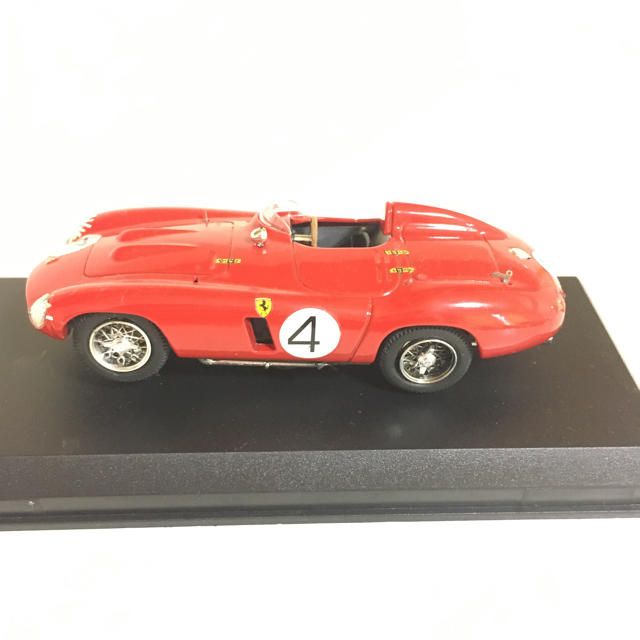 Ferrari(フェラーリ)のフェラーリ1/43ミニカーイタリア製 エンタメ/ホビーのおもちゃ/ぬいぐるみ(模型/プラモデル)の商品写真