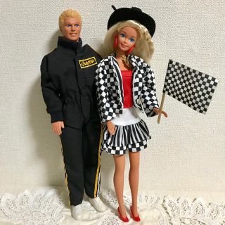 バービー(Barbie)のナイスカップル！カーレーサーケンとチェッカーフラッグバービー！(ぬいぐるみ/人形)