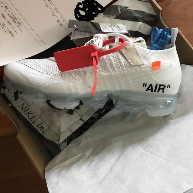 OFF-WHITE(オフホワイト)のoff-white NIKE  ヴァイパーマックス オフホワイト 27.5 メンズの靴/シューズ(スニーカー)の商品写真