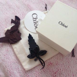 クロエ ブローチ/コサージュの通販 17点 | Chloeのレディースを買う ...