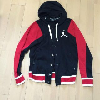 ナイキ(NIKE)のパーカー(パーカー)