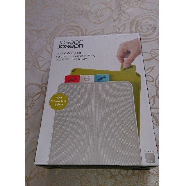 Joseph Joseph(ジョセフジョセフ)の【rapis様専用】☆新品☆ Joseph Joseph インデックス付まな板 インテリア/住まい/日用品のキッチン/食器(調理道具/製菓道具)の商品写真