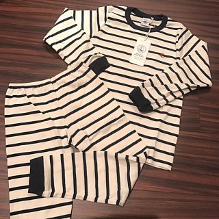 プチバトー(PETIT BATEAU)のプチバトー 17AW マリニエール長袖パジャマ 5ans 新品(パジャマ)