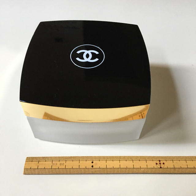 CHANEL(シャネル)のシャネル    ボディクリーム   空き容器 コスメ/美容のボディケア(ボディクリーム)の商品写真