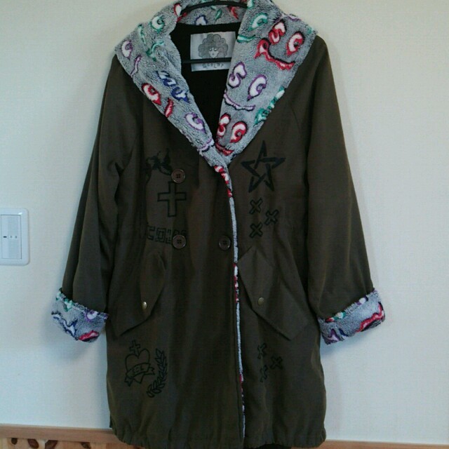ScoLar(スカラー)のスカラー襟袖ボア コート レディースのジャケット/アウター(モッズコート)の商品写真
