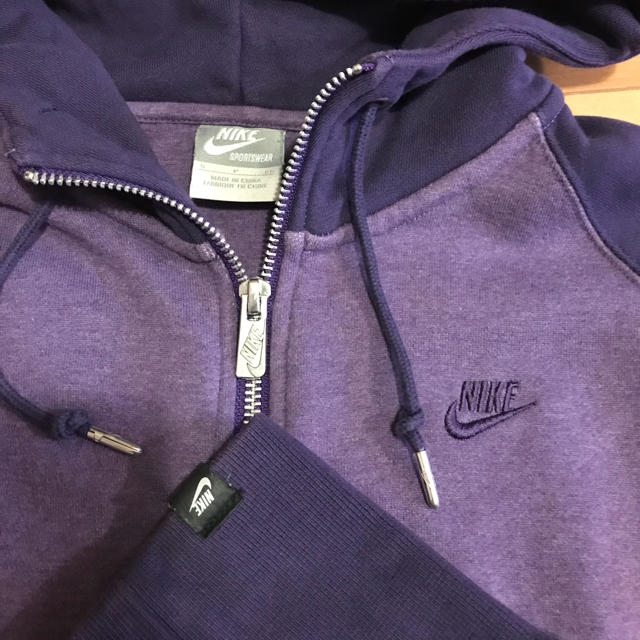 NIKE(ナイキ)のNIKE パーカー レディースのトップス(パーカー)の商品写真