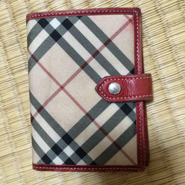 BURBERRY(バーバリー)のバーバリーブルーレーベル 定期入れ  レディースのファッション小物(名刺入れ/定期入れ)の商品写真