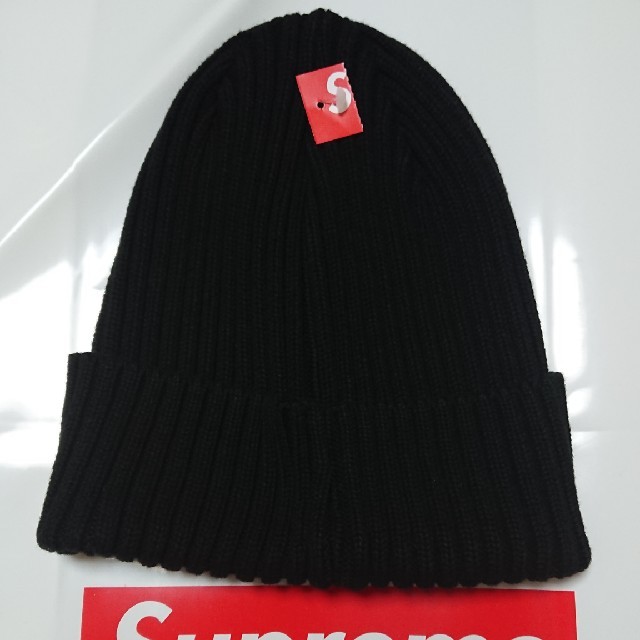 Supreme(シュプリーム)の黒 18SS supreme overdyed ribbed beanie メンズの帽子(ニット帽/ビーニー)の商品写真