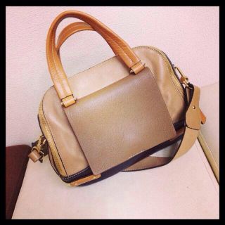 フルラ(Furla)のフルラ2wayレザーバッグ(ショルダーバッグ)