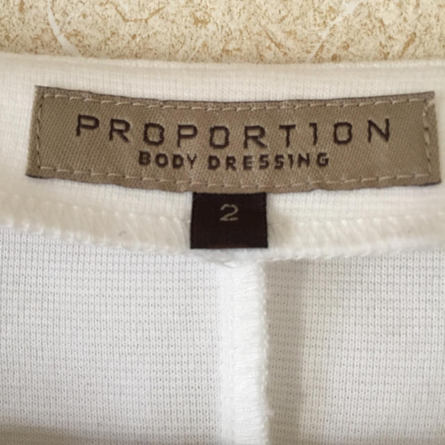 PROPORTION BODY DRESSING(プロポーションボディドレッシング)の七分袖スプリングショートジャケット  Mサイズ レディースのジャケット/アウター(ノーカラージャケット)の商品写真