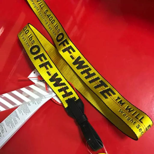 OFF-WHITE(オフホワイト)のOFF-WHITE Logo shoulder strap YL メンズのファッション小物(ベルト)の商品写真