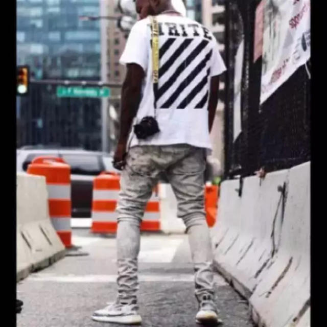 OFF-WHITE(オフホワイト)のOFF-WHITE Logo shoulder strap YL メンズのファッション小物(ベルト)の商品写真