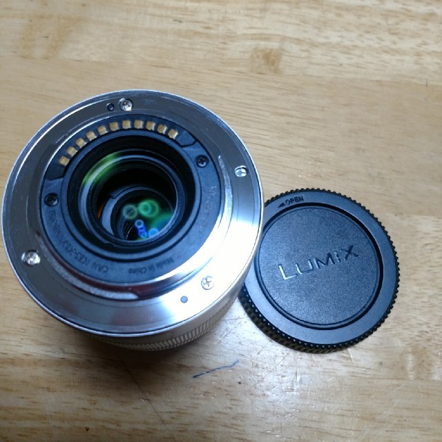 Panasonic(パナソニック)のよなさん専用　lumix ズームレンズ　35-100mm f4.0-5.6 スマホ/家電/カメラのカメラ(レンズ(ズーム))の商品写真