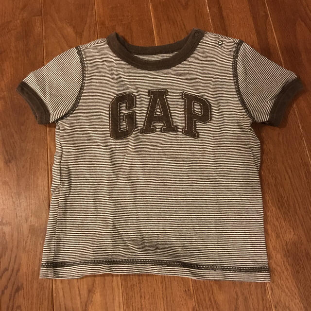 babyGAP(ベビーギャップ)の☆美品GAP Tシャツ2枚セット☆90 キッズ/ベビー/マタニティのキッズ服男の子用(90cm~)(Tシャツ/カットソー)の商品写真