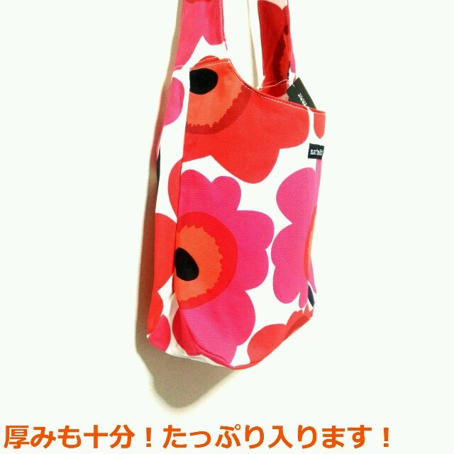 marimekko(マリメッコ)の■本物・新品■大人気！マリメッコのUnikko柄ショルダーバッグ■赤色■ レディースのバッグ(ショルダーバッグ)の商品写真