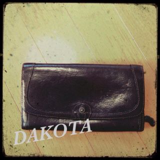 ダコタ(Dakota)のDAKOTA 長財布 値下げ中(財布)